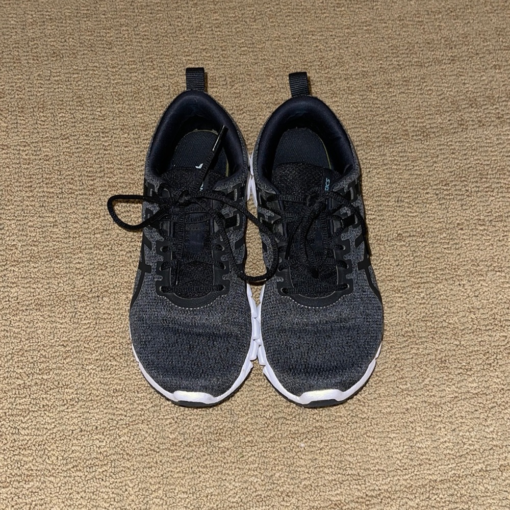 Hardly Worn Dark Gray/Black ASICS